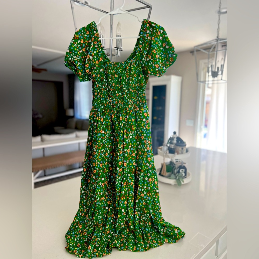 Green flower dress, size small.